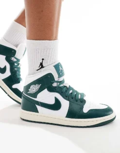 Air Jordan 1 Mid Trainers In Green And White For Women Mid Green