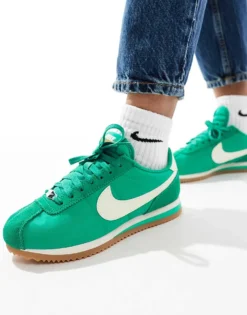 Nike Cortez TXT Trainers In Green And White For Women Mid Green